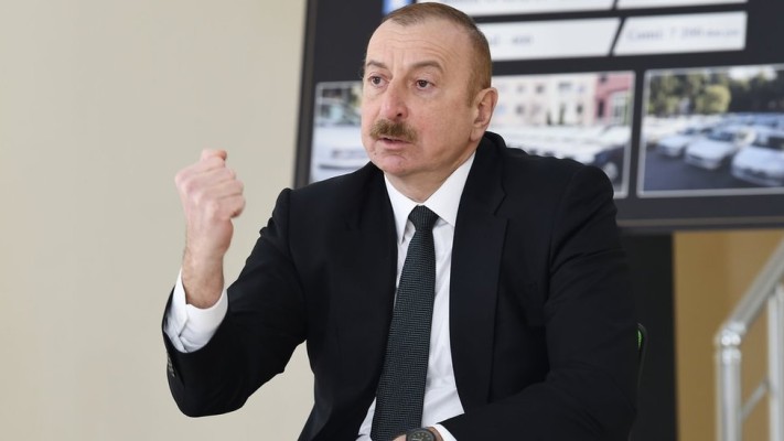 Բաքուն մինչև ատամները զինվում է գերժամանակից սպառազինությամբ, իսկ Երևանից պահանջում է չզինվել
