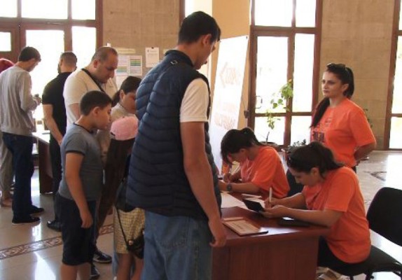 Արգելում են միանալ ստորագրահավաքին․ Փաստ