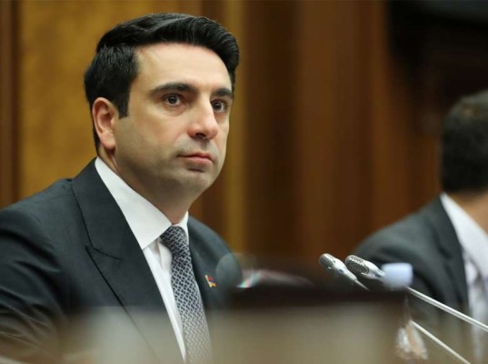 Ալեն Սիմոնյանն իր պատվիրակությամբ մեկնում է Փարիզ
