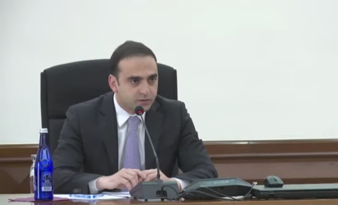 Առաջարկում եմ՝ Մյասնիկյան պողոտայի հավելյալ մեկ գիծ ավելացնելու աշխատանքները սկսել․ Ավինյան
