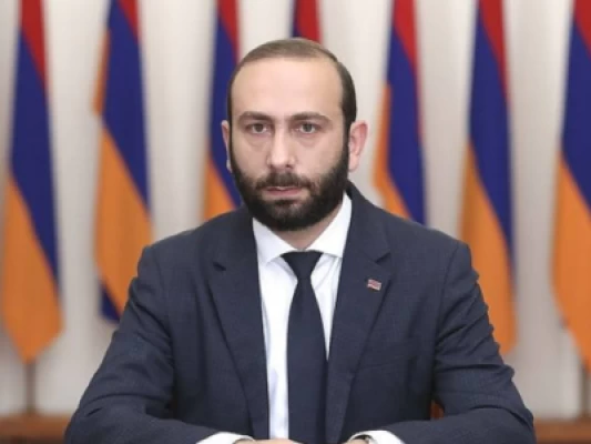 Արարատ Միրզոյանը մեկնում է Վիեննա