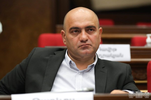 Քաղաքացու շահերից չբխող հերթական որոշումը. այսուհետ վարկերը  կտրամադրվեն միայն դրամով