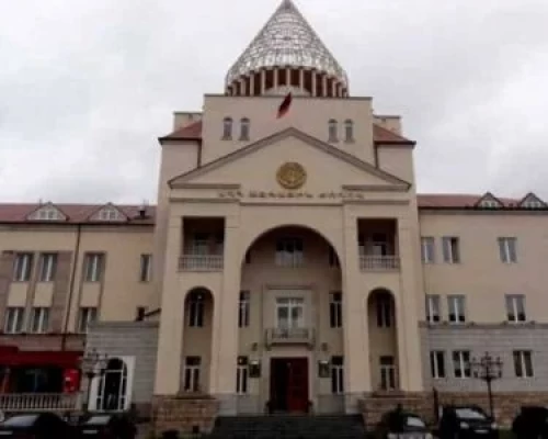 Կոչ ենք անում Հայաստանին՝ ռուս խաղաղապահներին միջազգային մանդատ տալու հարցով անհապաղ դիմել ՄԱԿ