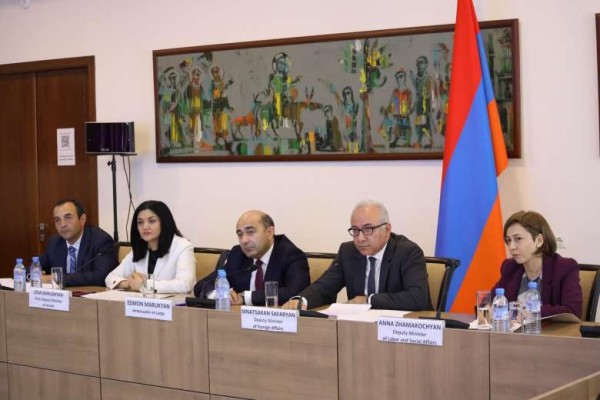ԱԳ փոխնախարարը միջազգային կառույցների ներկայացուցիչներին է ներկայացրել ԼՂ շրջափակման հետևանքները