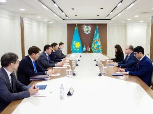 Դիտարկվել են Հայաստանի և Ղազախստանի մայրաքաղաքների միջև փոխգործակցությանն առնչվող հարցեր