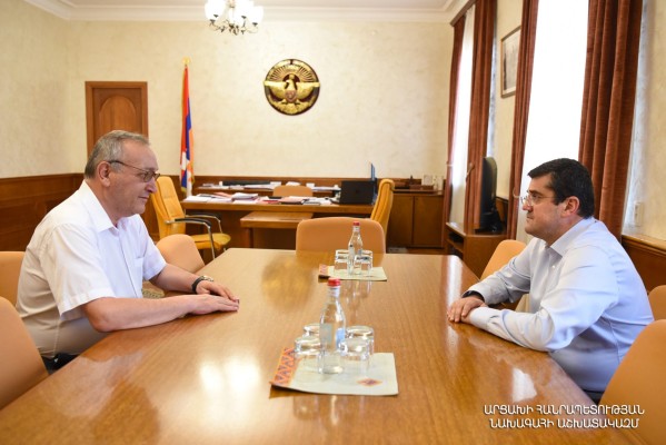 Արցախի նախագահն ընդունել է ԱԺ նախագահ Արթուր Թովմասյանին