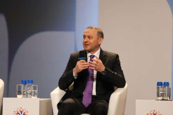 ԱԽ քարտուղարը հանդիպում է ունեցել Սփյուռքի երիտասարդների հետ