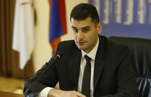 Պահեստազորի լեյտենանտից՝ պաշտպանության փոխնախարար