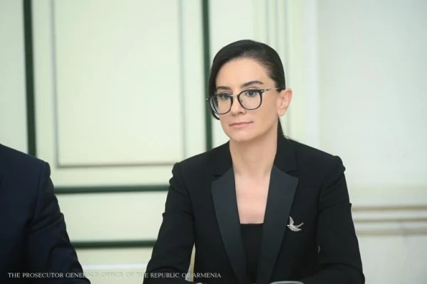 Ինչու է  Աննա Վարդապետյանն իր ձեռքը վերցրել ԱԱԾ-ի ու Հակակոռուպցիոն կոմիտեի վերահսկողությունը. Ժողովուրդ