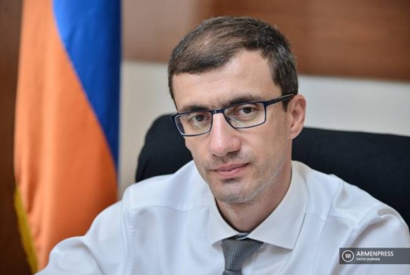 Իշխանությունն ափալ-թափալ աշխատանք ցույց տալու համար օր ու գիշեր անորակ ասֆալտ է անում․ Մեսրոպ Առաքելյան