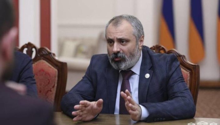 Ադրբեջանի հետ հանդիպման առաջարկն Արցախի կապիտուլյացիա չէ․ Դավիթ Բաբայան