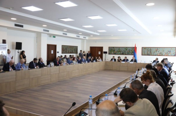Արմեն Գրիգորյանը Հայաստանում հավատարմագրված դիվանագետների հետ քննարկել է Արցախի խնդիրը