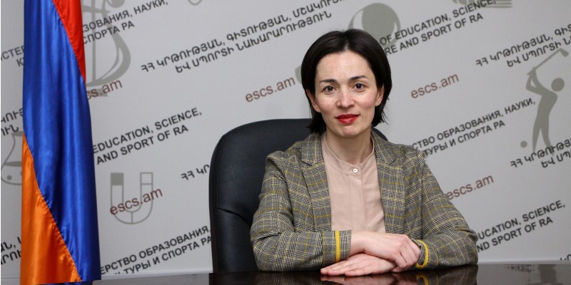Ժաննա Անդրեասյանը գործուղվում է Ֆրանսիա