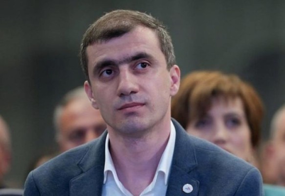 Ժամանակն է քաղաքը վստահել կնոջ առաջնորդությանը․ Մեսրոպ Առաքելյան