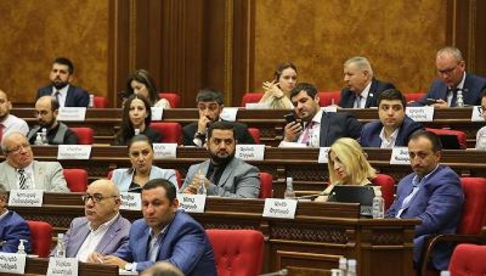 ՔՊ-ականները զգուշացնող SMS են ստացել․ Ժողովուրդ