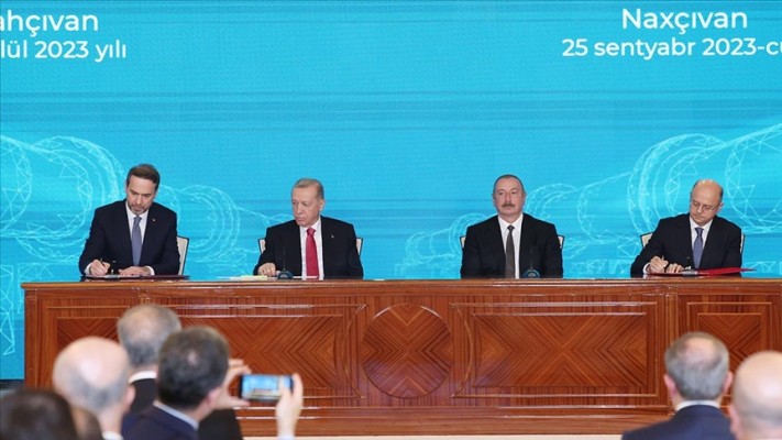 Թուրքիան ու Ադրբեջանը 3 համաձայնագիր են ստորագրել Նախիջևանում