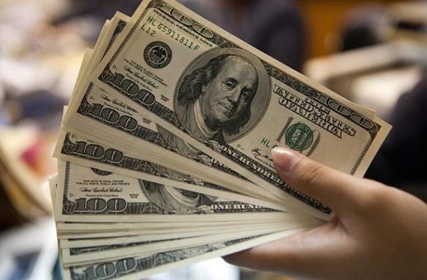 Դոլարը ակնթարթային 10%-ով աճել է