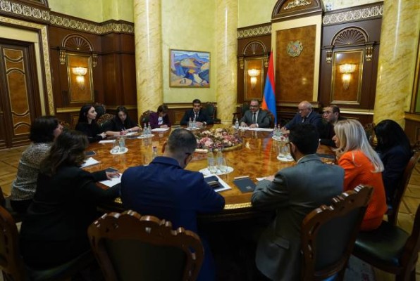 Տիգրան Խաչատրյանն աշխատանքային քննարկում է ունեցել Կավիտա Բելանիի հետ