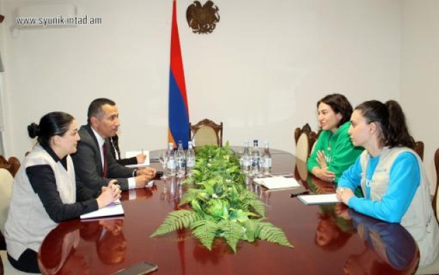 Սյունիքի մարզպետ Ռոբերտ Ղուկասյանը հանդիպել է ՅՈՒՆԻՍԵՖ-ի ներկայացուցիչների հետ