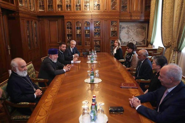 Գարեգին Բ կաթողիկոսը ընդունել է տեղեկատվական տեխնոլոգիաների ոլորտում 2022 թ. ՀՀ պետական մրցանակի դափնեկրին