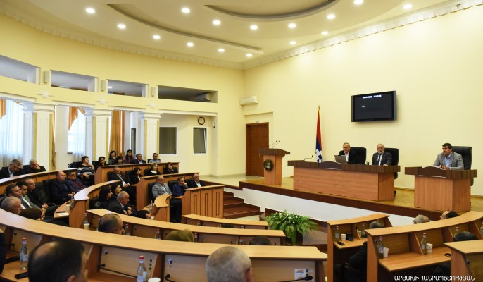 Ինչու չի ստացվում Արցախի ԱԺ նիստ հրավիրել. Ժողովուրդ