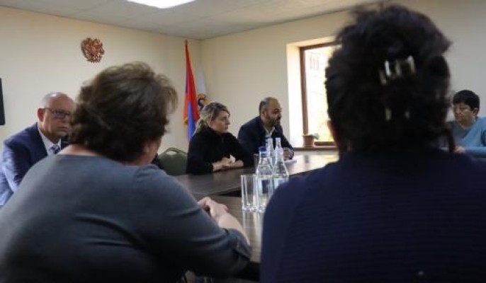 Ինձ հուզեցին Արցախից տեղահանված կանանց ուժն ու քաջությունը. Կանադայի ԱԳ նախարար