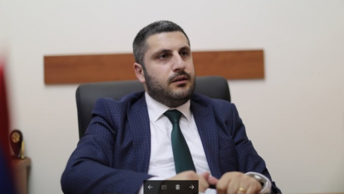 Փաշինյանի ու Փամբուխչյանի հարաբերությունները լարված են. Ժողովուրդ