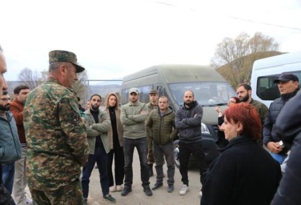 ՀՀ ՊՆ-ում հավատարմագրված ԶԼՄ ներկայացուցիչներն այցելել են ՀՀ սահմանագոտի