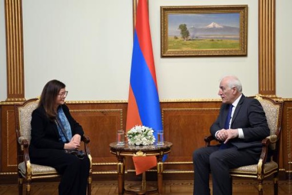 Նախագահ Վահագն Խաչատուրյանն ընդունել է Հայաստանում ՅՈՒՆԻՍԵՖ-ի ներկայացուցիչ Քրիսթինե Վայգանդին