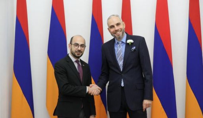 ՔՊ խմբակցության քարտուղարն ու Չեխիայի դեսպանը քննարկել են հայ-չեխական հարաբերությունների դինամական