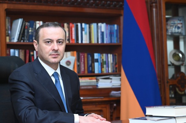Արմեն Գրիգորյանն աշխատանքային այցով կմեկնի Վրաստան
