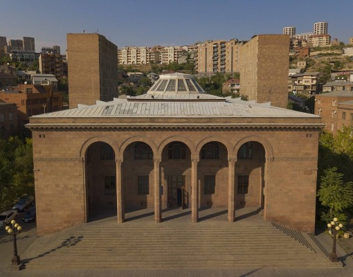 ՀՀ ԳԱԱ-ում տղամարդու դի է հայտնաբերվել. shamshyan.com