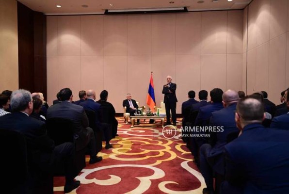 ՀՀ նախագահը ԱՄԷ-ի հայ համայնքին ներկայացրեց Հայաստանի շուրջ ստեղծված իրավիճակը