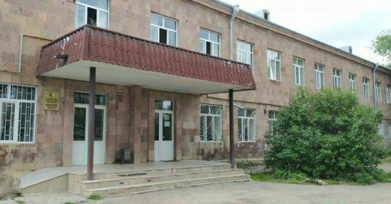 Արցախից բռնի տեղահանված 29 ընտանիք դեռևս ապրում է Գյումրիի նախկին ինֆեկցիոն հիվանդանոցում