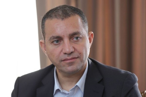 Քերոբյանի առաջարկած սերմնահեղուկից կուրախանան ռուսական կովերը