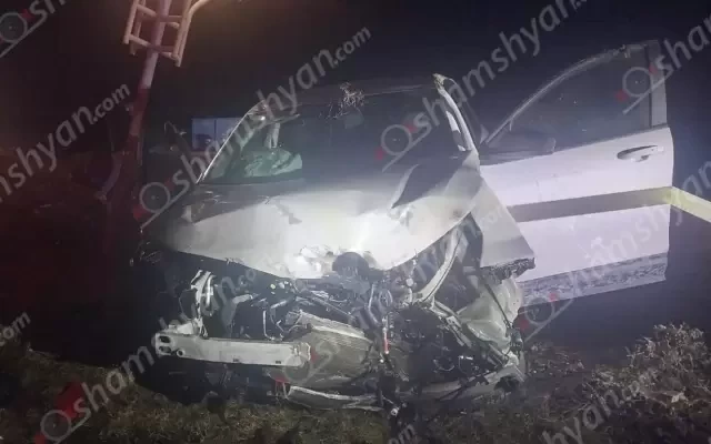 Սյունիքի մարզում Ֆրանսիայի 22-ամյա քաղաքացին Chevrolet-ով կողաշրջվել է. shamshyan.com