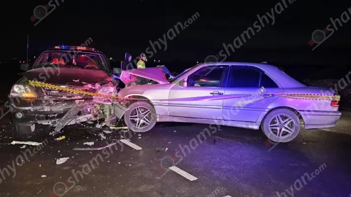Կոտայքի մարզում բախվել են Mercedes-ն ու Kia Sorrento-ն․ կան վիրավորներ. shamshyan.com