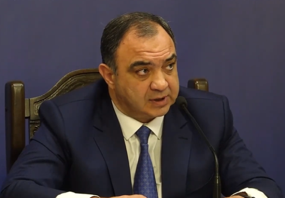 Ցավում եմ Եռաբլուրում մայրերի հետ կատարվածի համար, ցանկանում եմ հանդիպել նրանց հետ․ ՆԳ նախարար