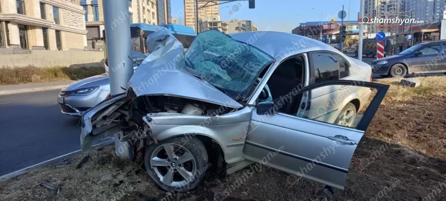 15 թաղամասում խմած վարորդը BMW-ով բախվել է էլեկտրասյանը. կան վիրավորներ. shamshyan.com