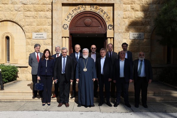 Արամ Ա կաթողիկոսի գլխավորությամբ երկօրյա նիստերն ավարտվեցին