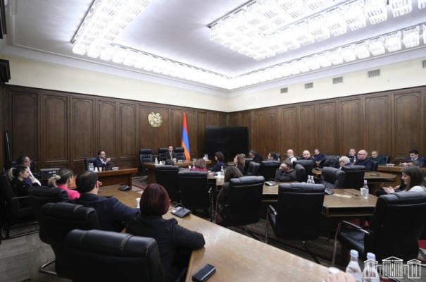 Տիգրան Ավինյանը ՔՊ-ի հետ քննարկել է հանրային տրանսպորտի բարելավման և երթևեկության բեռնաթափման հարցեր