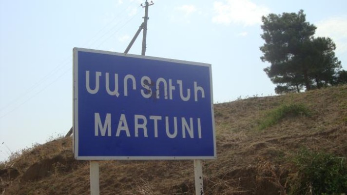 Բռնազավթված Մարտունու շրջանում արկի պայթյունից ադրբեջանցի է վիրավորվել