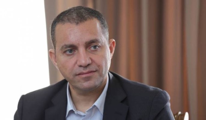 Վահան Քերոբյանին անհարգալից են վերաբերվել․ Հրապարակ