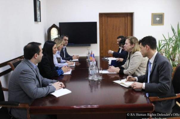 ՄԻՊ-ն ընդունել է ԱՄՆ դեսպանի գլխավորած պատվիրակությանը