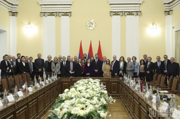 Ֆրանսիայի խորհրդարանական պատվիրակությունն ԱԺ-ում էր