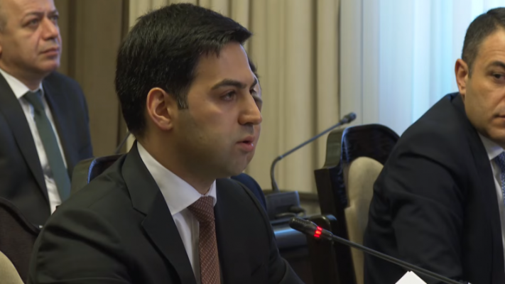 Արտագնա աշխատողներին որոշակի ժամանակով կարող ենք Հայաստանում չհարկել. Ռուստամ Բադասյան