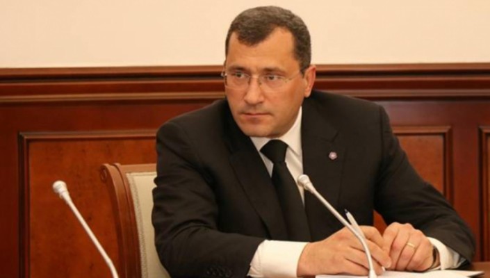 «Նախկին թալանչիների» օրոք պաշտոնավարածն այսօր ՊՆ-ում է. Ժողովուրդ