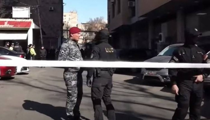 Ռումբ դնելուց առաջ SMS են ուղարկել․ Հրապարակ