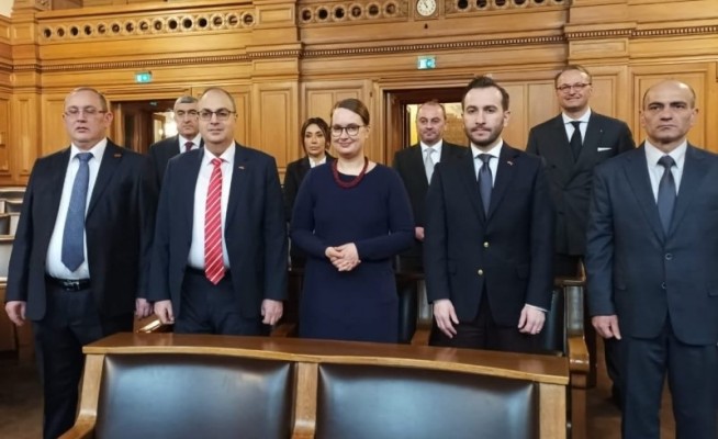 Ազգային ժողովի պատվիրակությունը հանդիպել է Համբուրգի խորհրդարանի փոխնախագահ Մարայկե Էնգելսի հետ