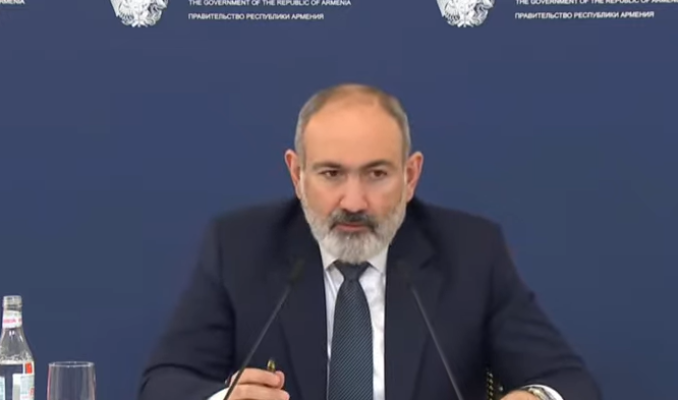 Զանգեմ Դերոյին ասեմ՝ քո անունից գումար փոխանցեմ. Փաշինյանը ՔՊ-ի նվիրատվությունների սկանդալի մասին